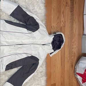 Snowboard jacket